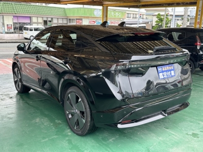 アリア(ニッサン)中古車 後方