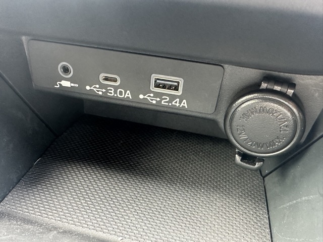 レヴォーグ(スバル)中古車 15