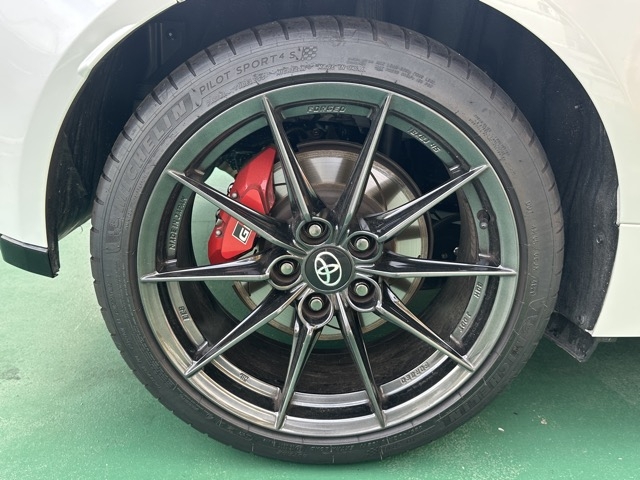GRヤリス(トヨタ)中古車 10