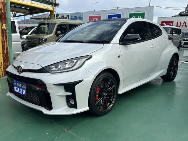 GRヤリス(トヨタ)中古車 1