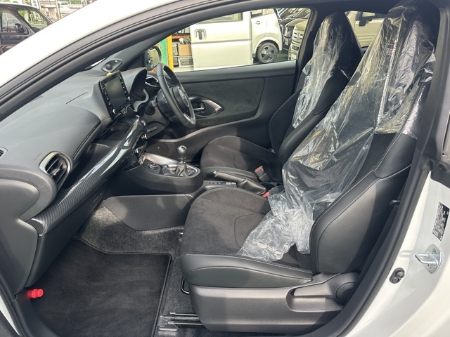 GRヤリス(トヨタ)中古車 3