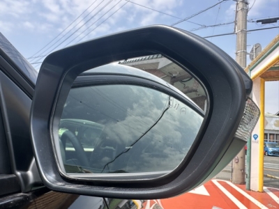 GRヤリス(トヨタ)中古車 内外装写真他２