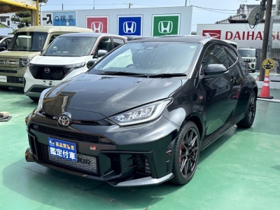GRヤリス(トヨタ)中古車 前方