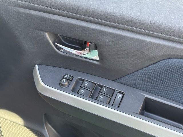 ルーミー(トヨタ)中古車 14
