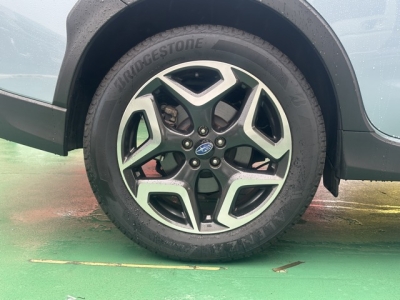 XV(スバル)中古車 内外装写真他２