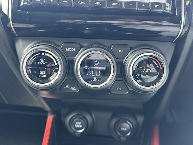 スイフト(スズキ)中古車 11