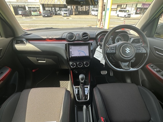 スイフト(スズキ)中古車 5