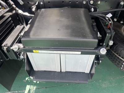 キャンター(三菱)登録済未使用車 前席内装