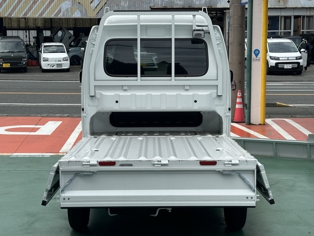 キャリートラック(スズキ)中古車 9