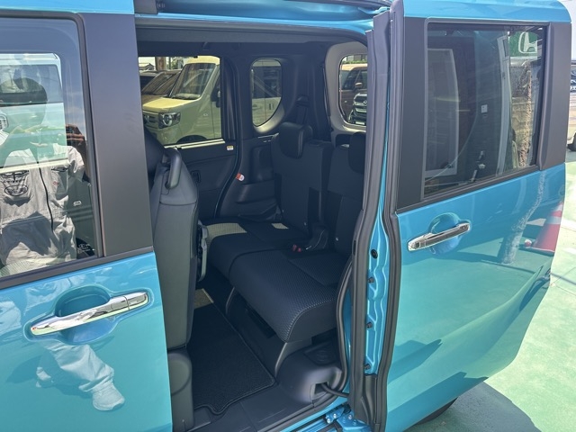 タント(ダイハツ)届出済未使用車 4