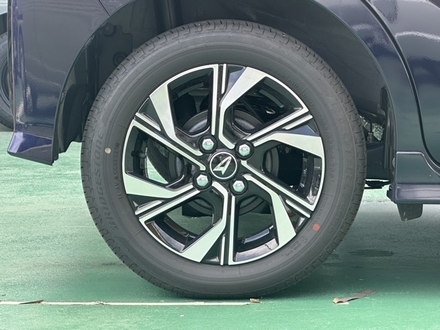 タント(ダイハツ)中古車 14