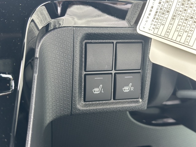 タント(ダイハツ)中古車 19