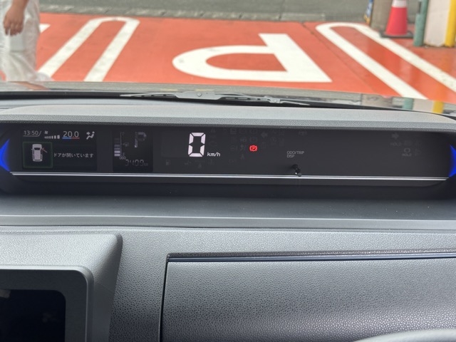 タント(ダイハツ)中古車 23