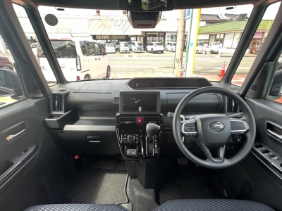 タントカスタム(ダイハツ)中古車 内外装写真