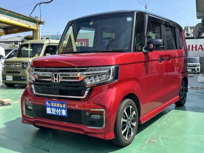 N-BOXカスタム(ホンダ)中古車 前方