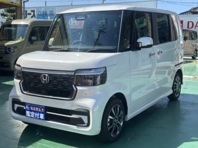 新型N-BOX(ホンダ)届出済未使用車 前方
