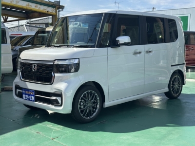 新型N-BOX(ホンダ)届出済未使用車 前方