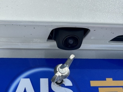 新型N-BOX(ホンダ)届出済未使用車 内外装写真他