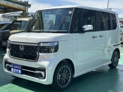 新型N-BOX(ホンダ)届出済未使用車 前方