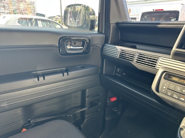 N-VAN(ホンダ)届出済未使用車 18