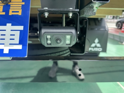 キャンター(三菱)登録済未使用車 内外装写真