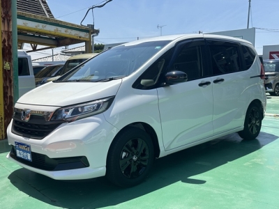 フリード(ホンダ)中古車 前方