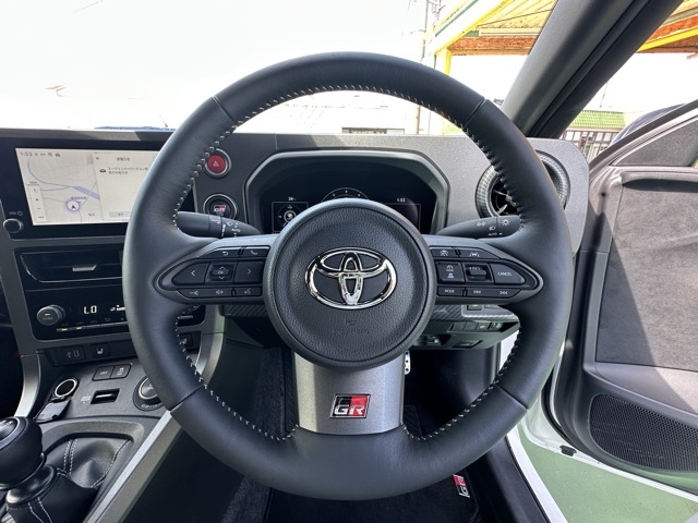 GRヤリス(トヨタ)中古車 16