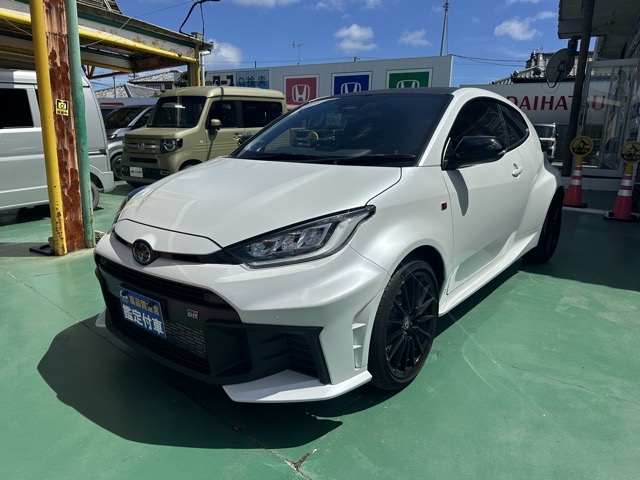 GRヤリス(トヨタ)中古車 1
