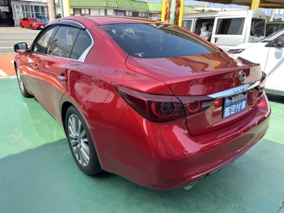 スカイライン(ニッサン)中古車 後方