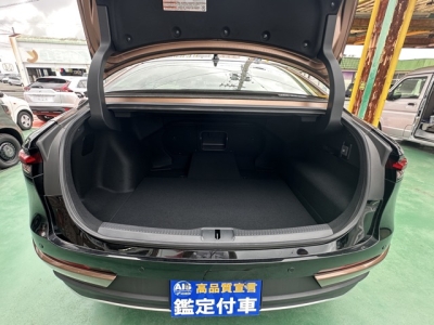 クラウンクロスオーバー(トヨタ)中古車 内外装写真他２