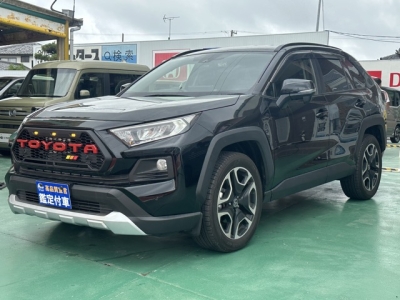 ＲＡＶ４(トヨタ)中古車 前方