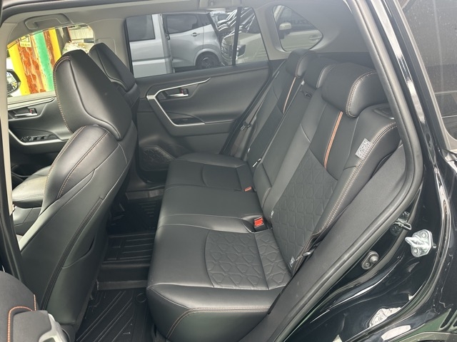 ＲＡＶ４(トヨタ)中古車 4