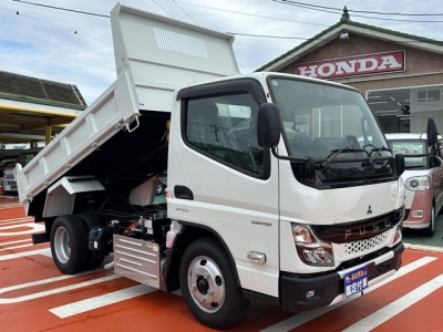 キャンター(三菱)レンタ登録済未使用車 内外装写真他