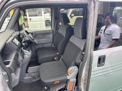 N-VAN(ホンダ)中古車 前席内装