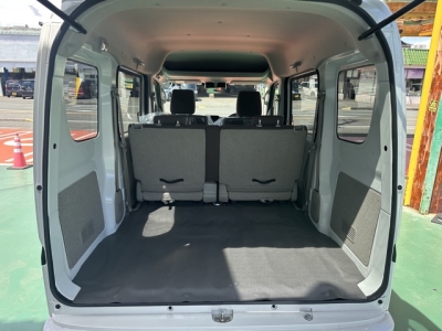 NV１００クリッパー(ニッサン)中古車 内外装写真他２