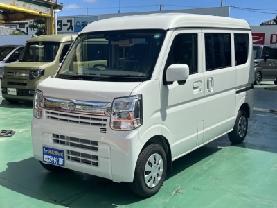 エブリイバンのOEM(スズキ)中古車 前方