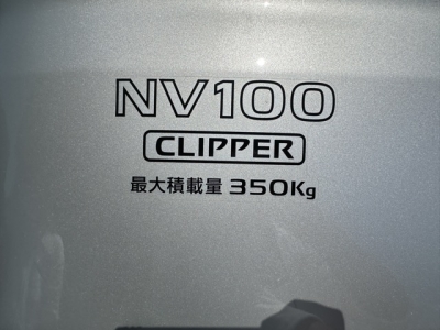 NV１００クリッパー(ニッサン)中古車 内外装写真他１
