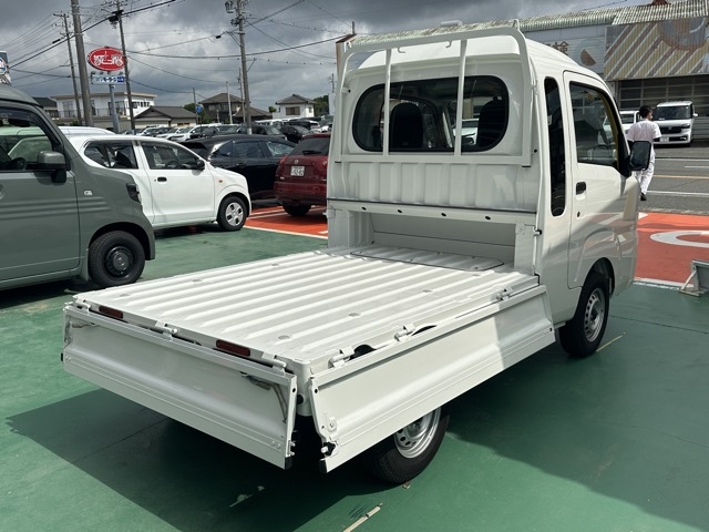 ハイゼット(ダイハツ)中古車 9