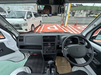 キャリートラック(スズキ)中古車 後席内装