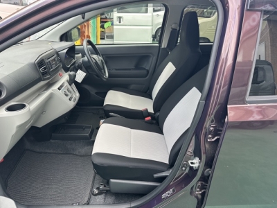 ミライース(ダイハツ)中古車 前席内装