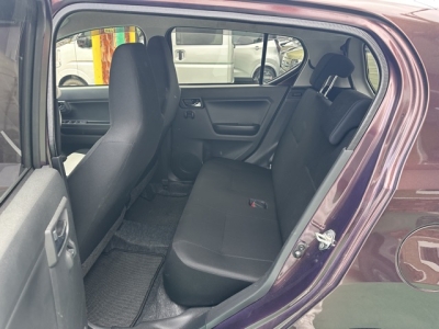 ミライース(ダイハツ)中古車 後席内装