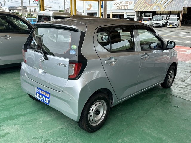 ミライース(ダイハツ)中古車 10
