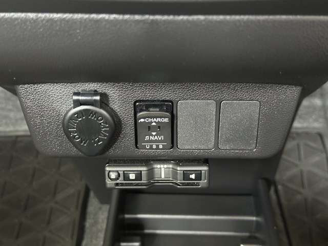 ミライース(ダイハツ)中古車 15