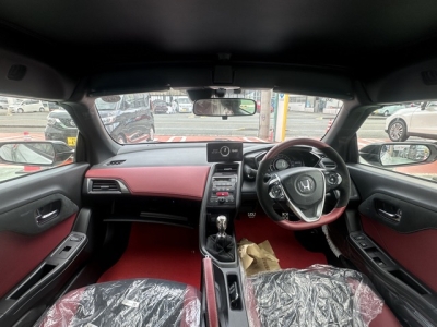 S660(ホンダ)届出済未使用車 後席内装
