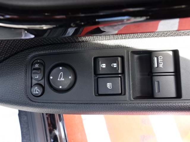 N-VAN(ホンダ)新車見本展示無 12