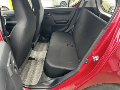 ミライース(ダイハツ)中古車 後席内装