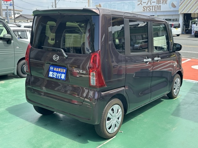 タント(ダイハツ)中古車 13