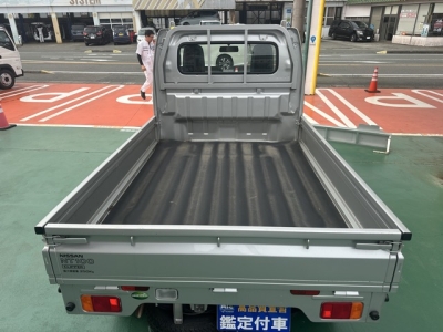 NT100クリッパー(ニッサン)レンタＵＰ 内外装写真