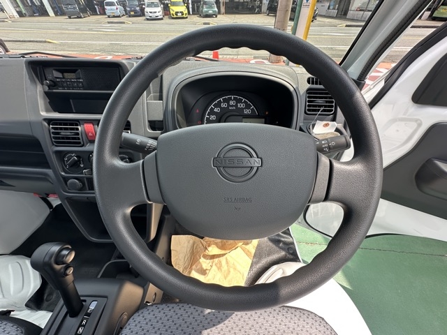 クリッパートラック(ニッサン)届出済未使用車 13