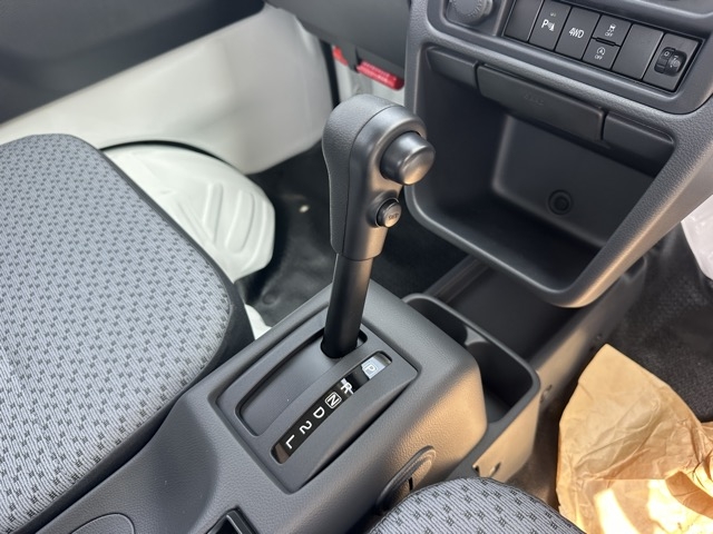 クリッパートラック(ニッサン)届出済未使用車 15